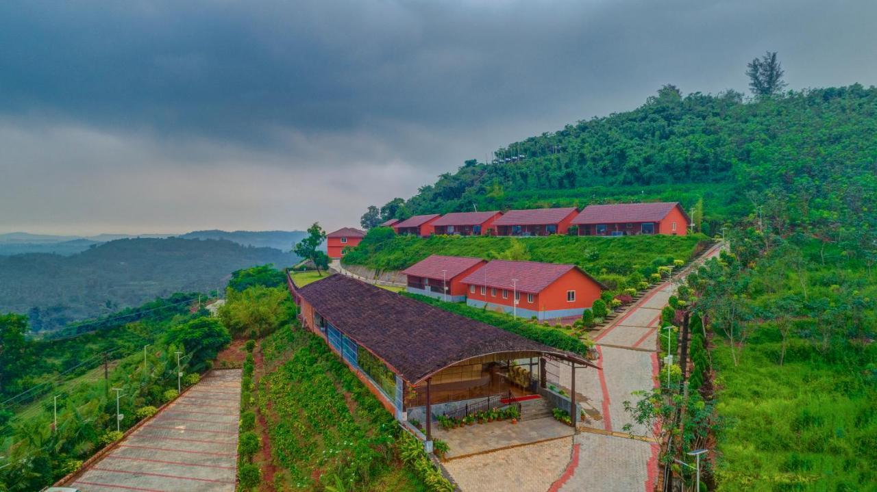 The Estate Resort , Mangalore Mudbidri Luaran gambar