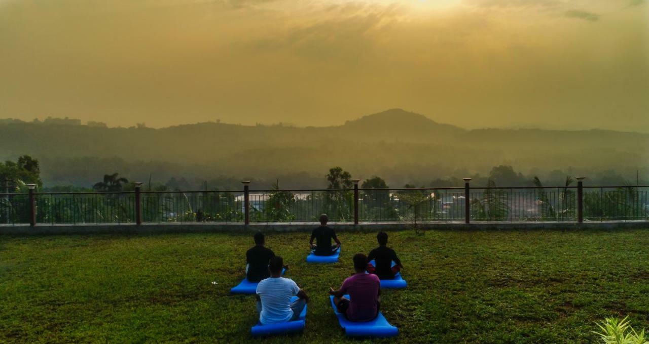 The Estate Resort , Mangalore Mudbidri Luaran gambar