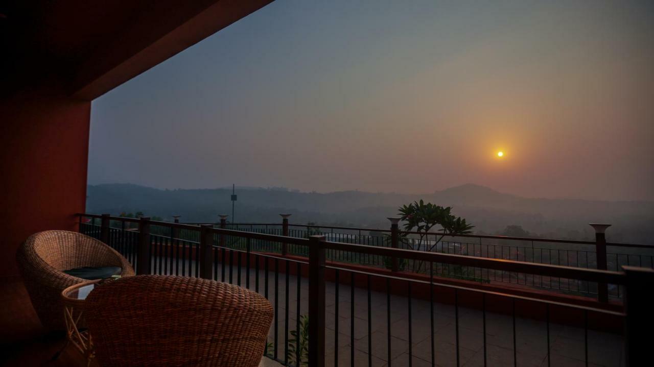 The Estate Resort , Mangalore Mudbidri Luaran gambar